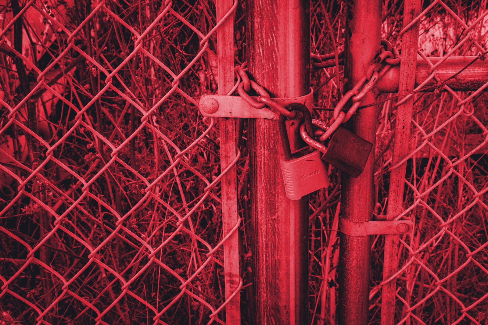 Leaky Vessels (CVE-2024-21626): la fuga de runc que aún explica tu modelo de amenazas en Proxmox